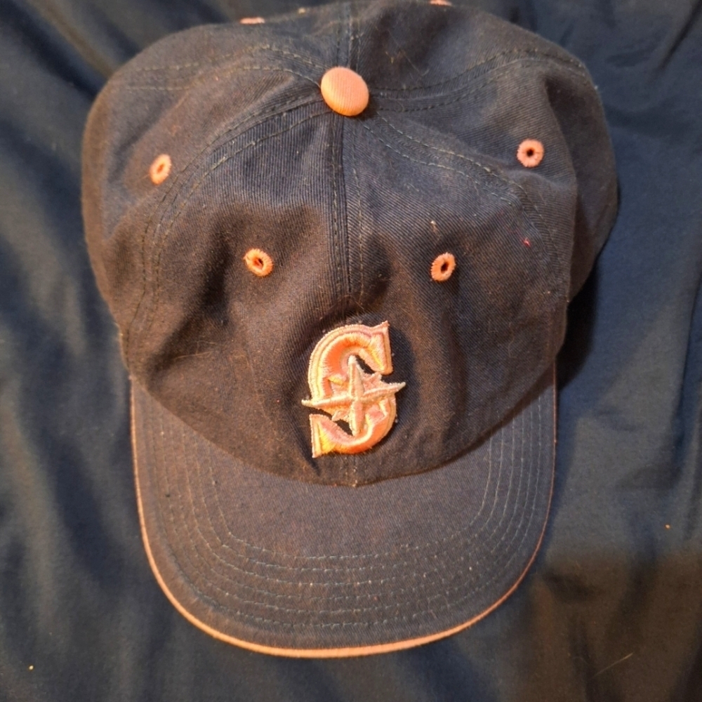 Seattle Mariners Blue and Pink Womens Baseball Cap